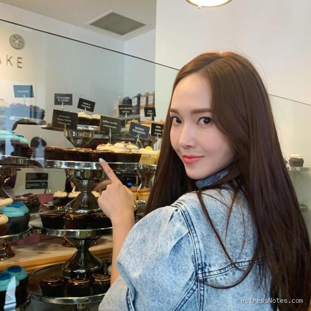 Biodata Jessica Jung: Agama, Keluarga, Pacar, Fakta dan Karir