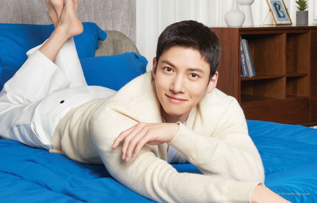 Biodata Ji Chang Wook: Agama, Keluarga, Pacar, Fakta dan Karir