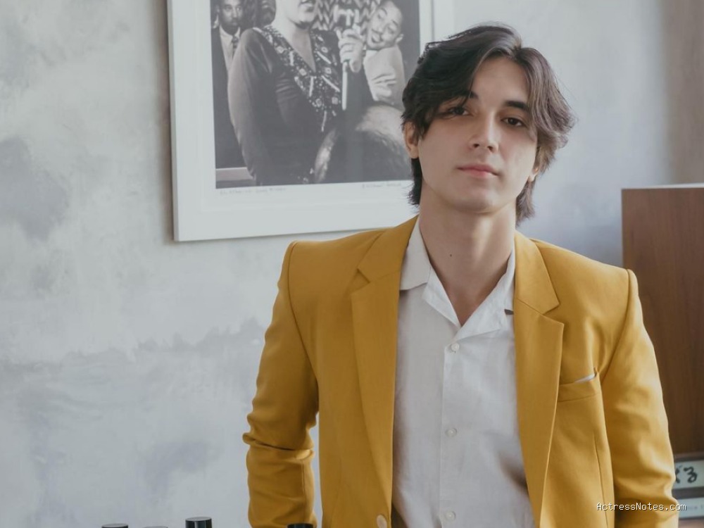 Biodata Junior Roberts: Agama, Keluarga, Pacar, Fakta dan Karir