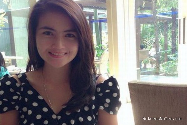 Biodata Kadek Devi: Agama, Keluarga, Pacar, Fakta dan Karir