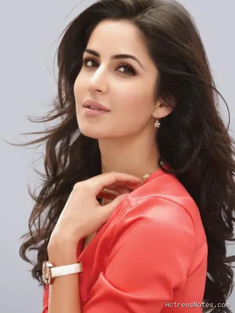 Katrina Kaif: Agama, Keluarga, Pacar, Fakta Karir