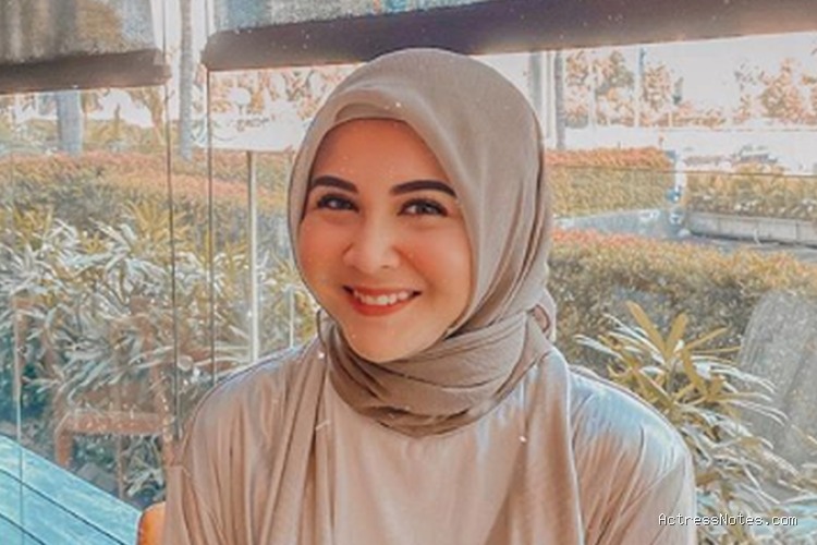 Biodata Kesha Ratuliu: Agama, Keluarga, Pacar, Fakta dan Karir