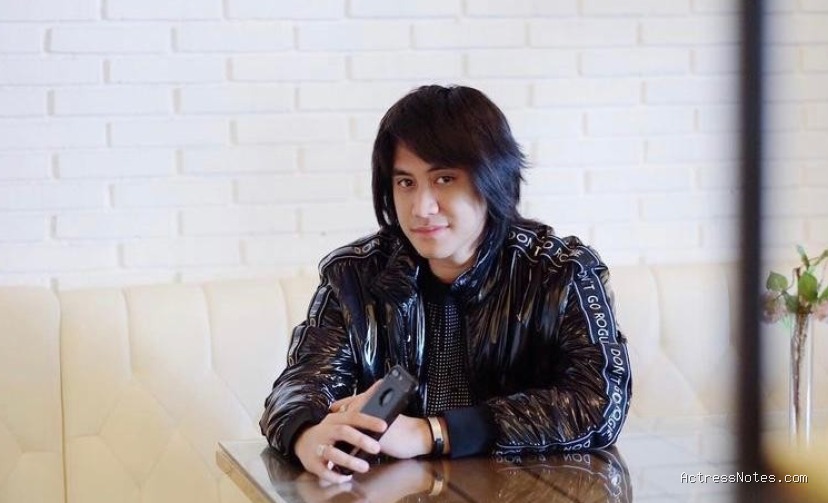 Biodata Kevin Aprilio: Agama, Keluarga, Pacar, Fakta dan Karir