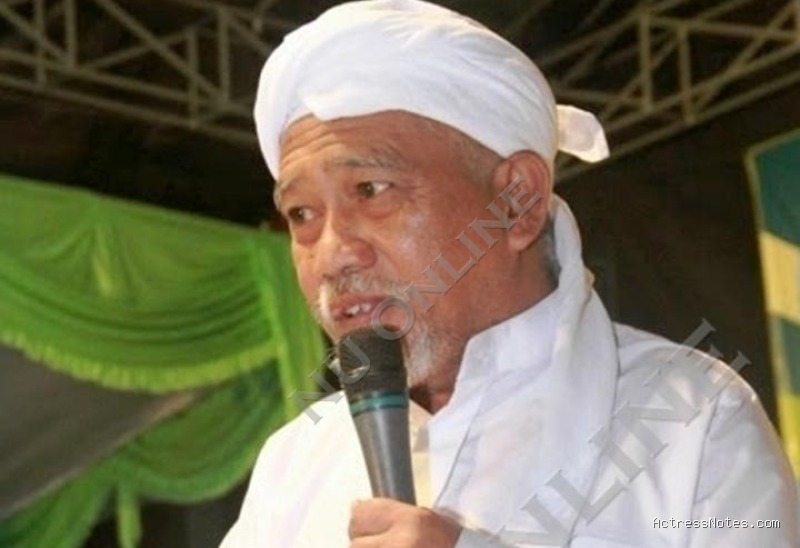 Biodata K.H Thoifur Mawardi: Agama, Keluarga, Pasangan, Fakta dan Karir