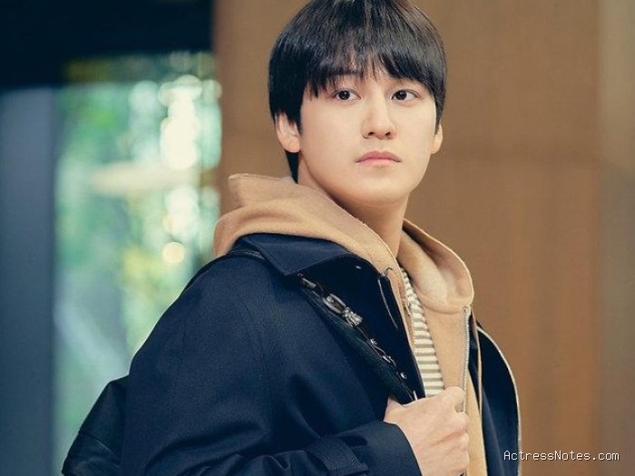 Biodata Kim Bum: Agama, Keluarga, Pacar, Fakta dan Karir