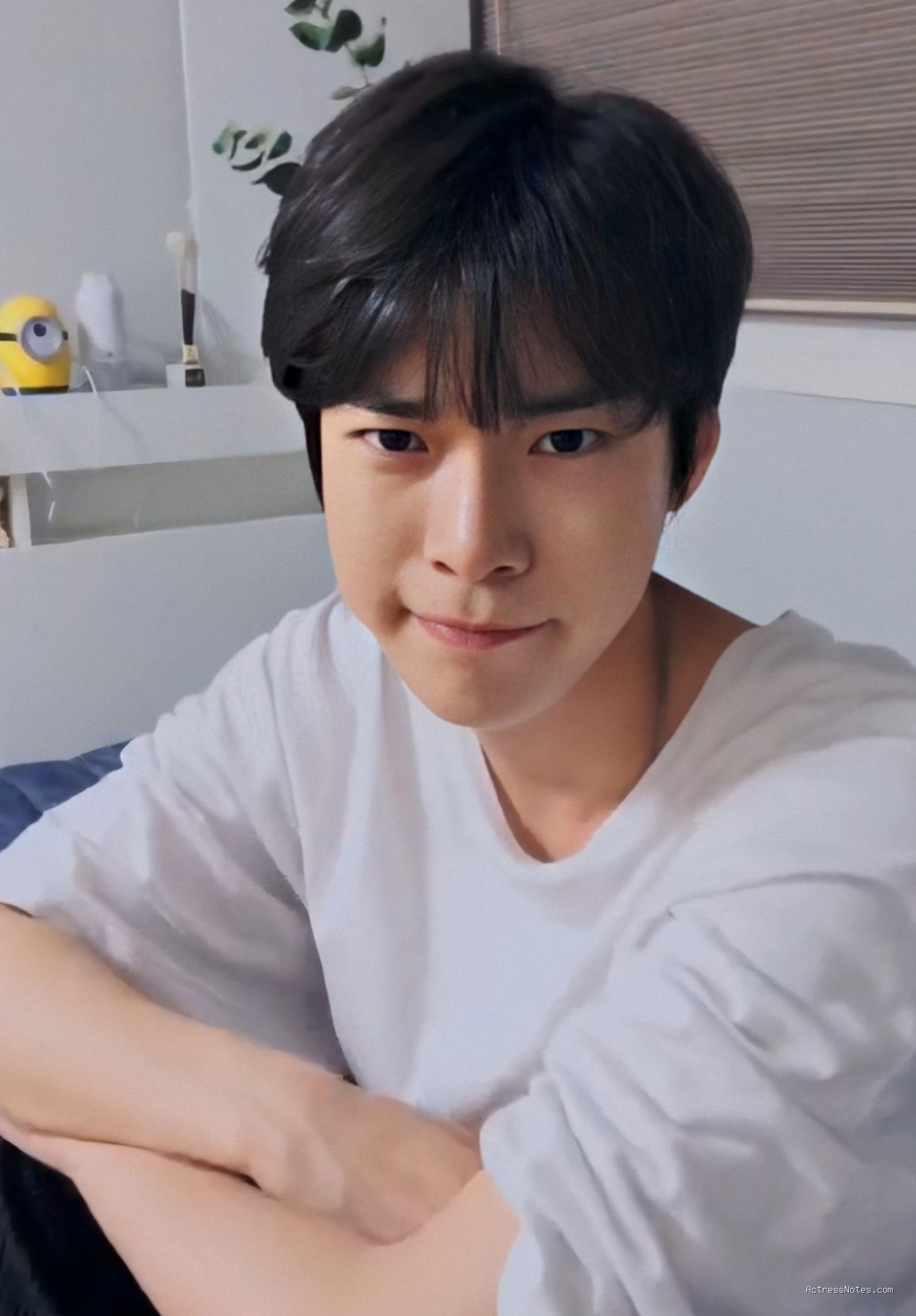Biodata Kim Doyoung: Agama, Keluarga, Pacar, Fakta dan Karir