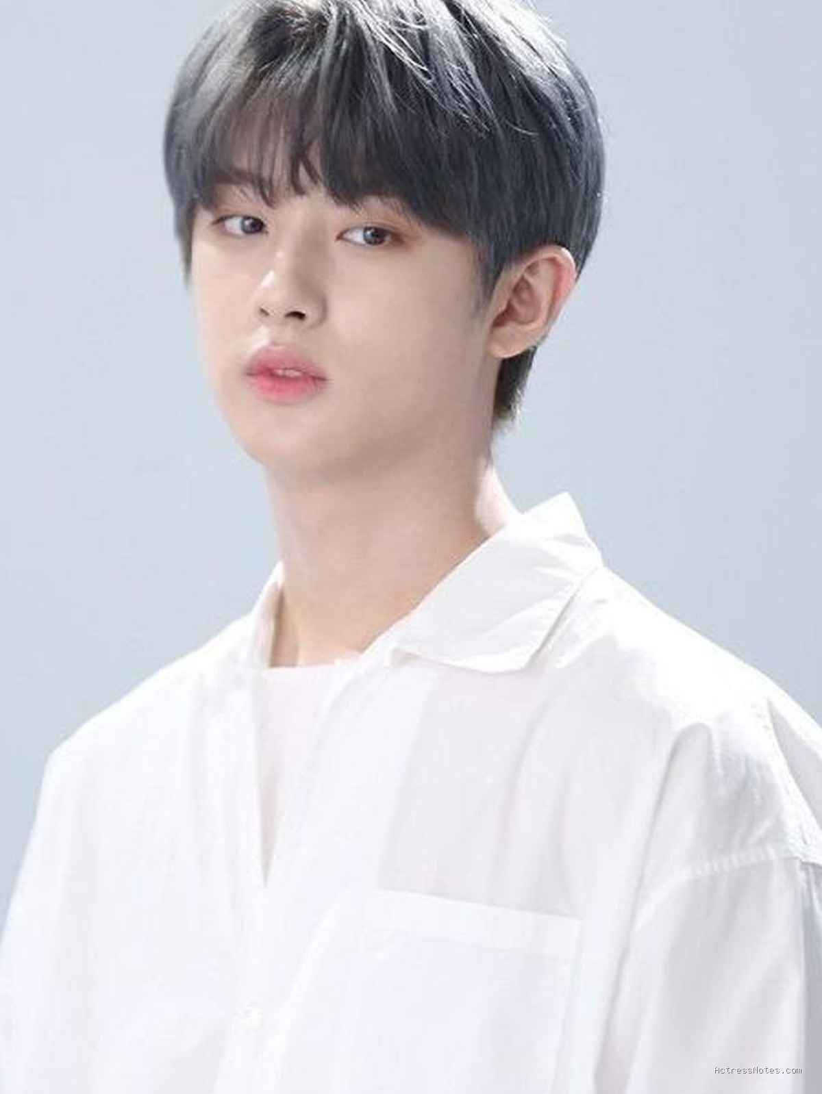 Biodata Kim Min Kyu: Agama, Keluarga, Pacar, Fakta dan Karir