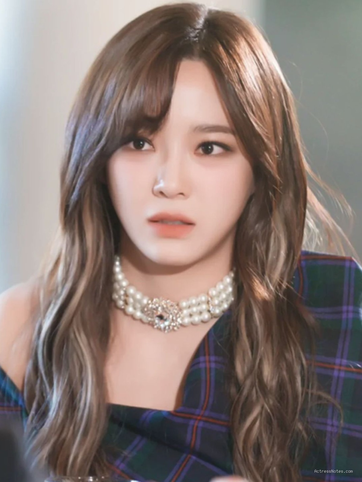 Biodata Kim Sejeong: Agama, Keluarga, Pacar, Fakta dan Karir