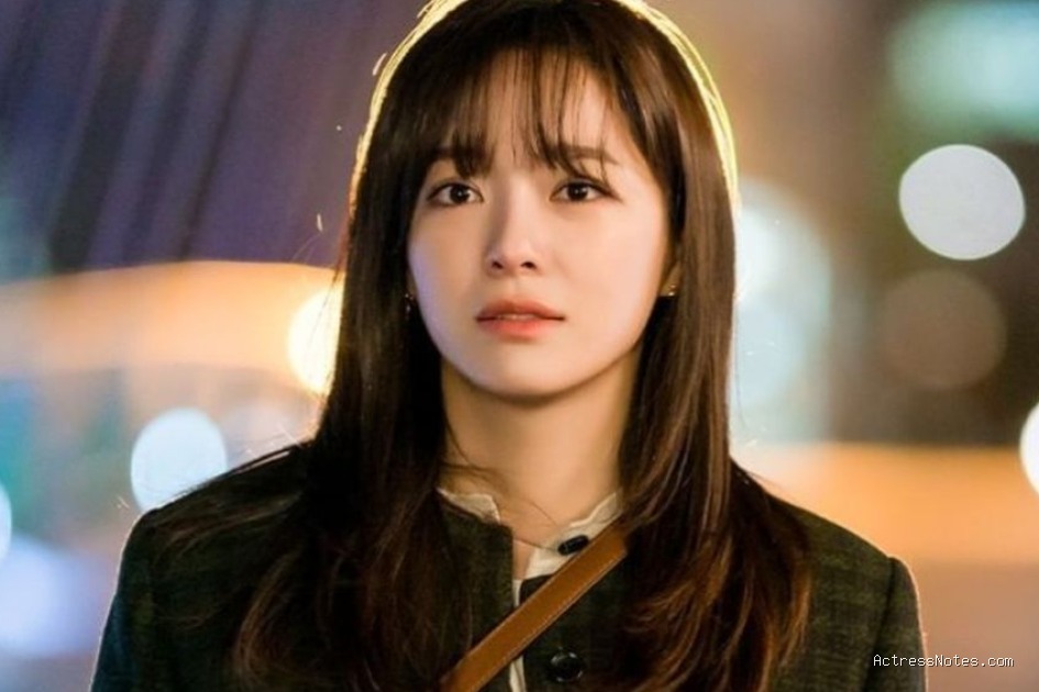 Biodata Kim Sejeong: Agama, Keluarga, Pacar, Fakta dan Karir