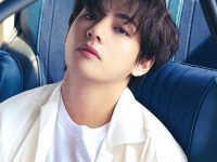 kim-taehyung-agama-keluarga-pacar-fakta-karir-lengkap-22778 Kim Taehyung: Agama, Keluarga, Pacar, Fakta & Karir Lengkap