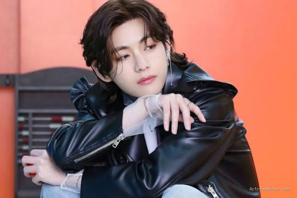 Biodata Kim Taehyung: Agama, Keluarga, Pacar, Fakta dan Karir
