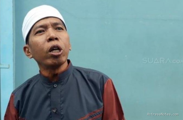 Biodata Kiwil: Agama, Keluarga, Pasangan, Fakta dan Karir