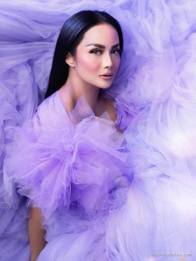 Biodata Krisdayanti: Agama, Keluarga, Pasangan, Fakta dan Karir