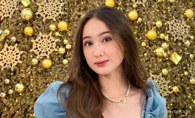 Biodata Laura Moane: Agama, Keluarga, Pacar, Fakta dan Karir
