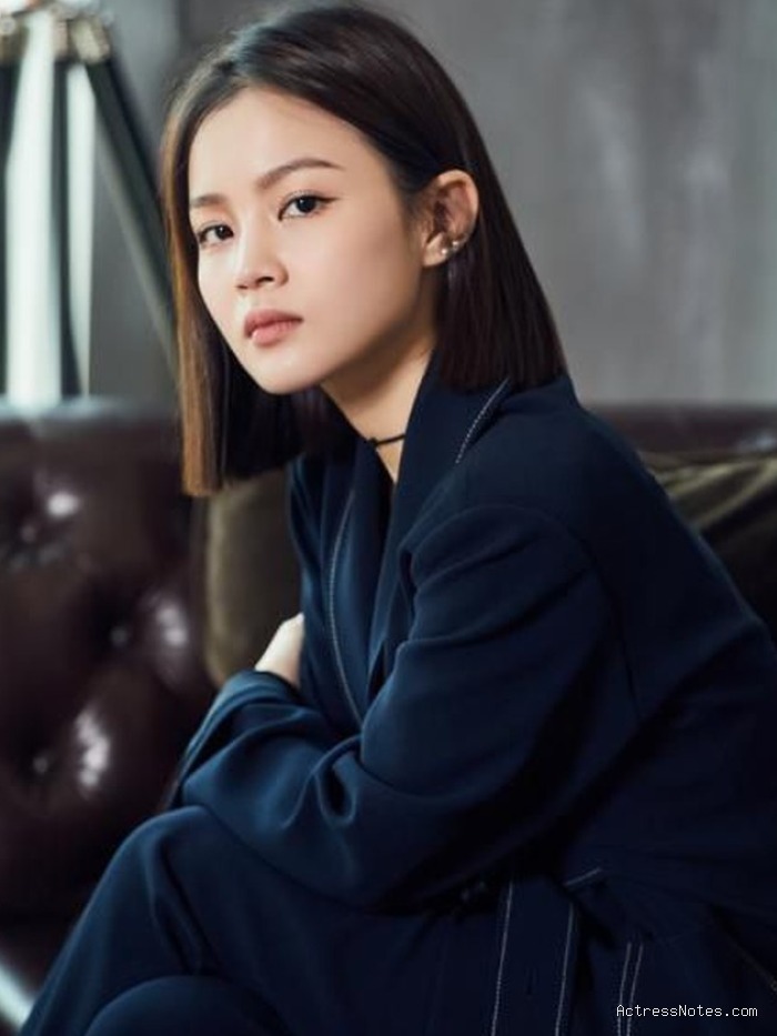 Biodata Lee Hi: Agama, Keluarga, Pacar, Fakta dan Karir