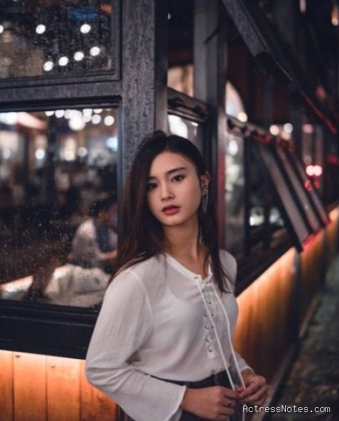 Biodata Liyanur Zeftian: Agama, Keluarga, Pacar, Fakta dan Karir