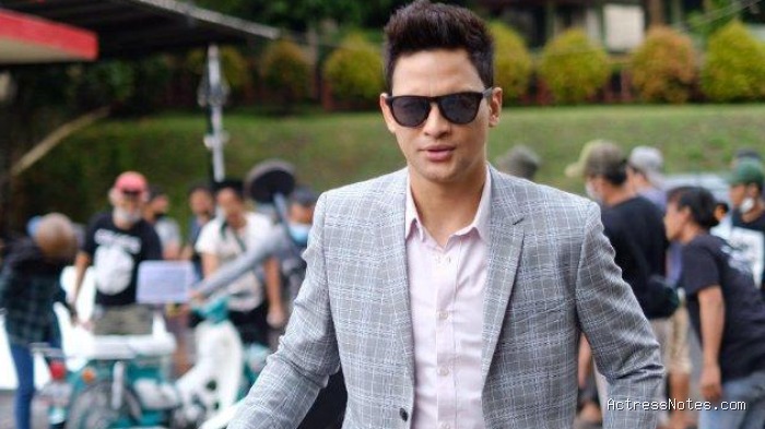 Biodata Lucky Perdana: Agama, Keluarga, Pacar, Fakta dan Karir