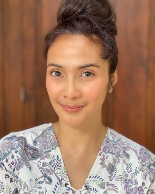 Biodata Maudy Koesnaedi: Agama, Keluarga, Pacar, Fakta dan Karir