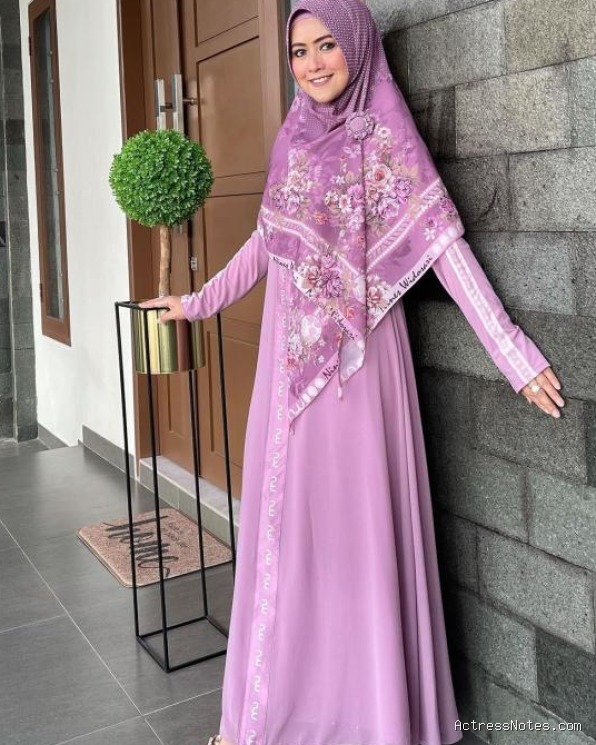 Biodata Meggy Wulandari: Agama, Keluarga, Pasangan, Fakta dan Karir