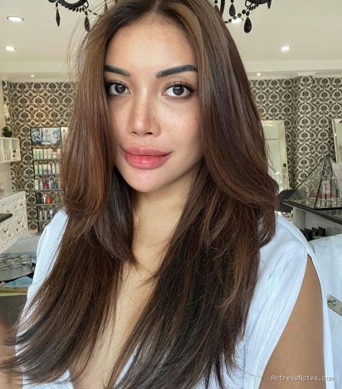 Biodata Millen Cyrus: Agama, Keluarga, Pacar, Fakta dan Karir
