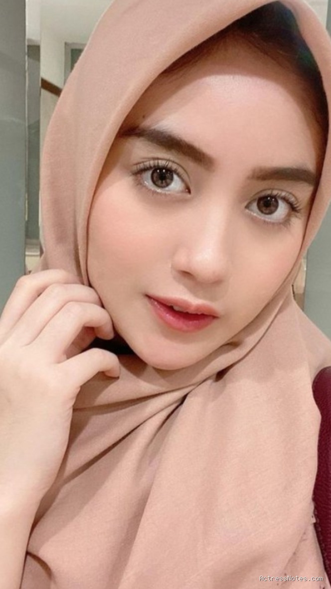 Biodata Nabilah Ayu: Agama, Keluarga, Pacar, Fakta dan Karir