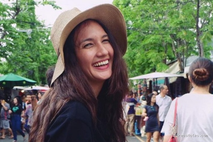 Biodata Nadine Chandrawinata: Agama, Keluarga, Pacar, Fakta dan Karir