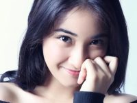 Nadya Arina: Agama, Pacar, Fakta & Karir Lengkap