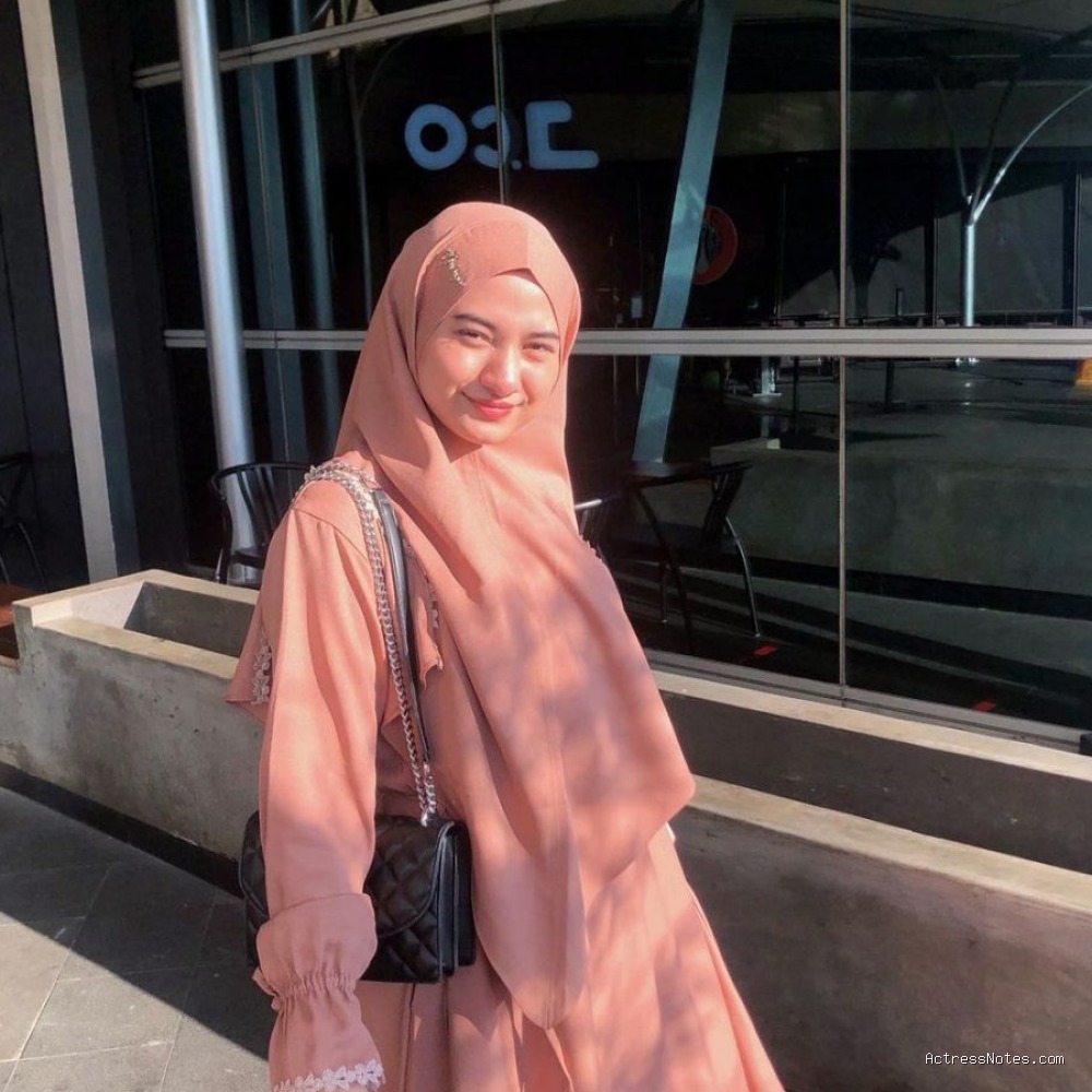 Biodata Nadzira Shafa: Agama, Keluarga, Pacar, Fakta dan Karir