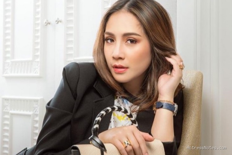 Biodata Nagita Slavina: Agama, Keluarga, Pacar, Fakta dan Karir