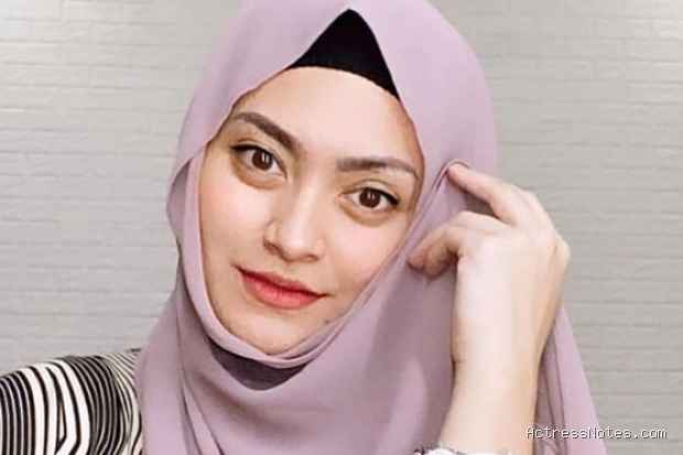 Biodata Nathalie Holscher: Agama, Keluarga, Pacar, Fakta dan Karir