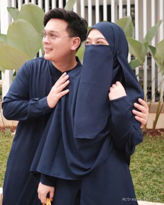 Biodata Natta Reza: Agama, Keluarga, Pasangan, Fakta dan Karir