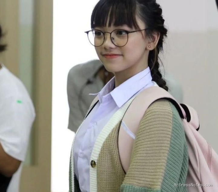 Biodata Naura Ayu: Agama, Keluarga, Pacar, Fakta dan Karir
