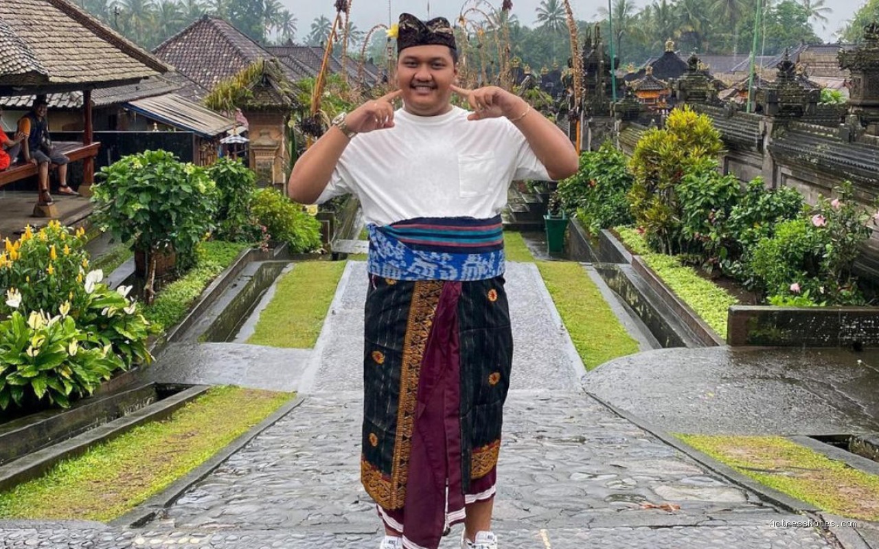Biodata Ndarboy Genk: Agama, Keluarga, Pacar, Fakta dan Karir