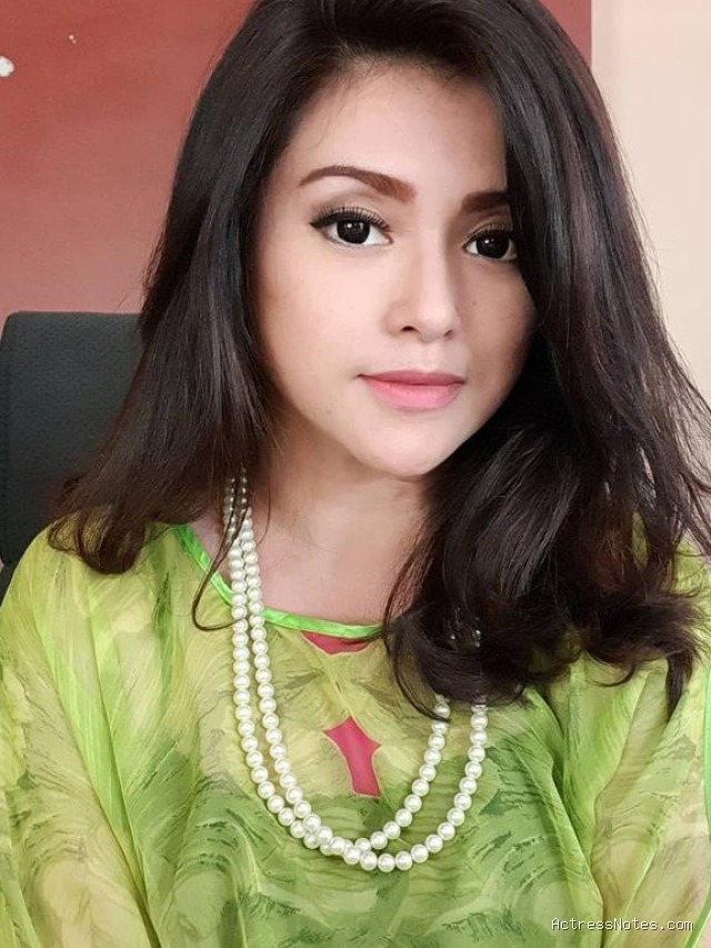 Biodata Nessa Sadin: Agama, Keluarga, Pacar, Fakta dan Karir