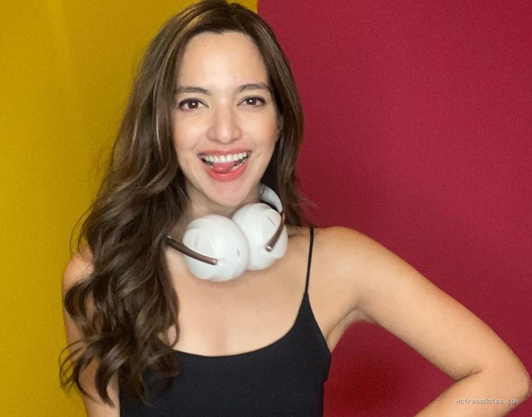 Biodata Nia Ramadhani: Agama, Keluarga, Pacar, Fakta dan Karir