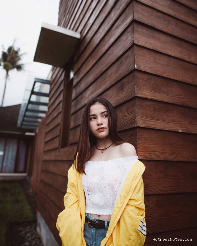 Biodata Nicole Parham: Agama, Keluarga, Pacar, Fakta dan Karir