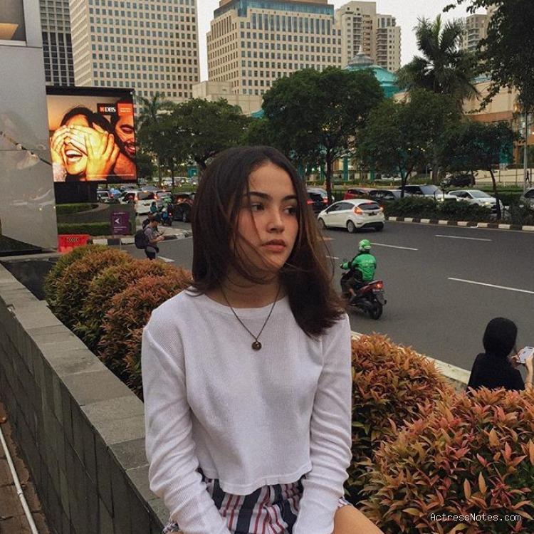 Nicole Parham: Biodata, Agama, Pacar, Fakta & Karir Lengkap