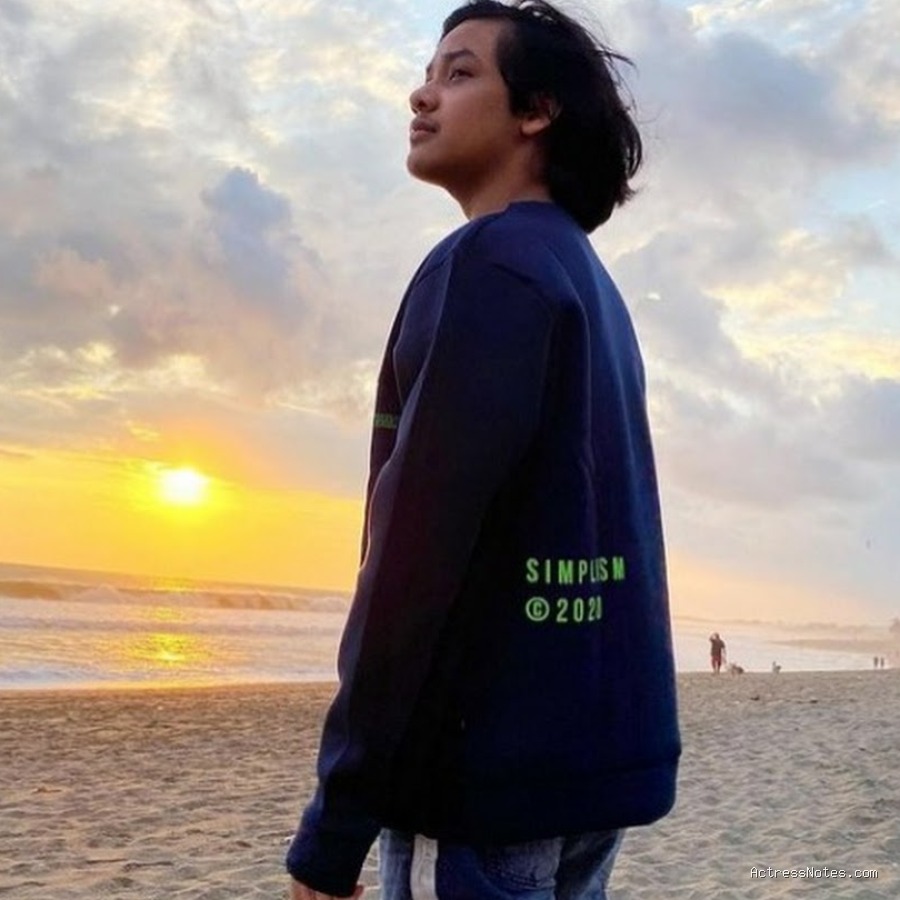Biodata Nino Kuya: Agama, Keluarga, Pacar, Fakta dan Karir