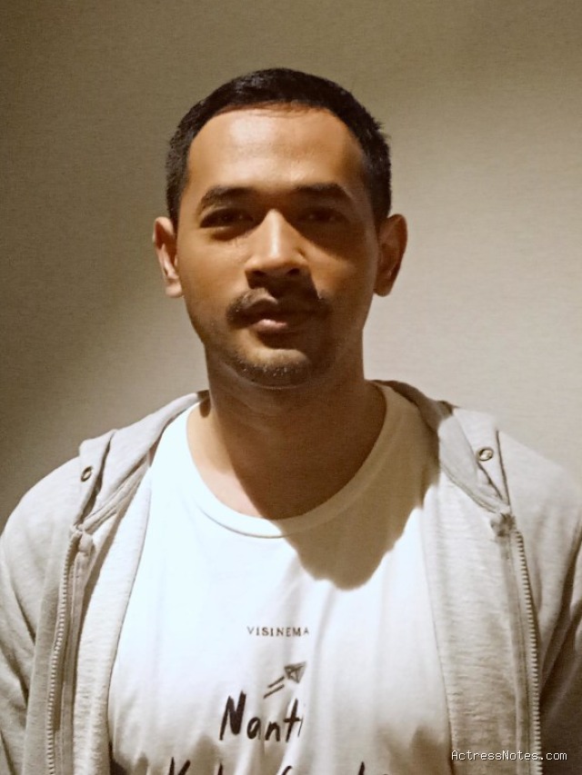 Biodata Oka Antara: Agama, Keluarga, Pacar, Fakta dan Karir