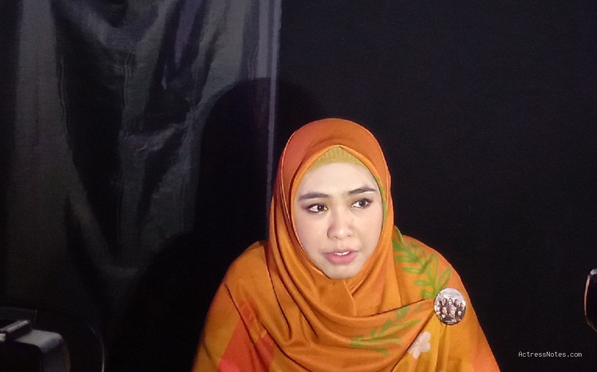 Biodata Oki Setiana Dewi: Agama, Keluarga, Pacar, Fakta dan Karir