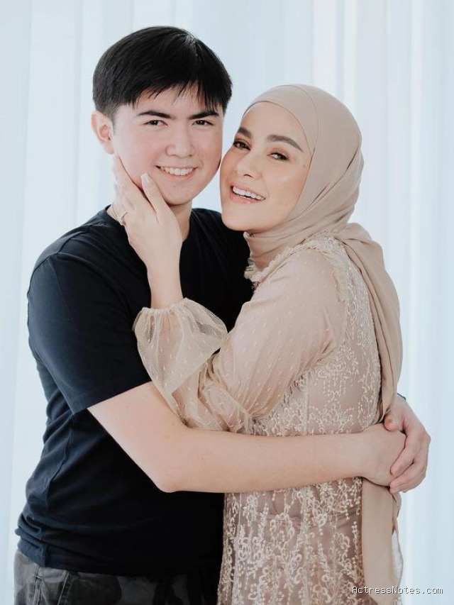 Biodata Olla Ramlan: Agama, Keluarga, Pacar, Fakta dan Karir Biodata Olla Ramlan: Agama, Keluarga, Pacar, Fakta dan Karir