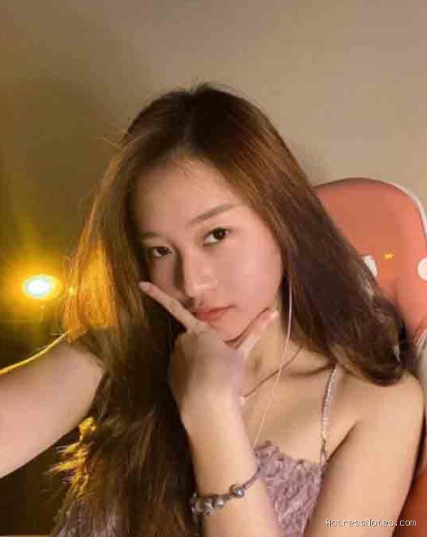 Biodata ONIC Vior: Agama, Keluarga, Pacar, Fakta dan Karir