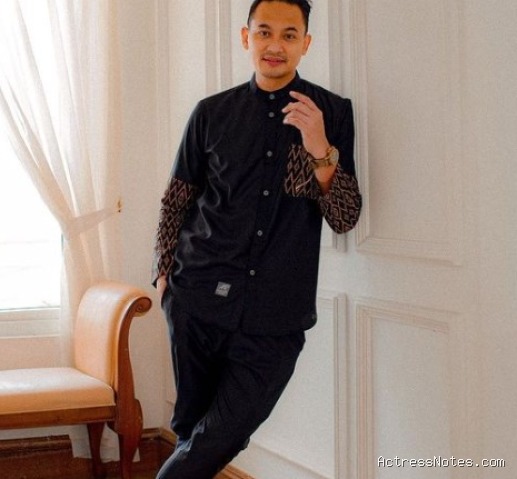 Biodata Panji Saputra: Agama, Keluarga, Pacar, Fakta dan Karir