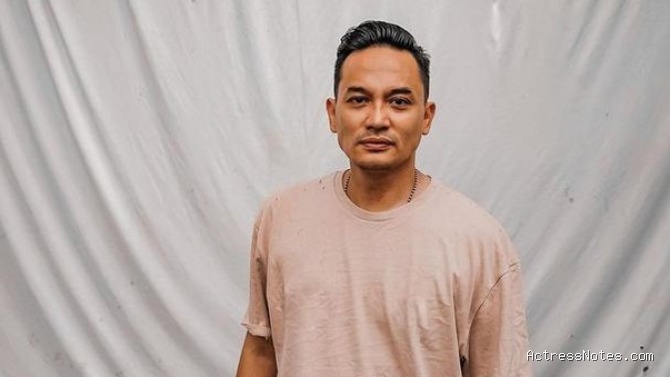 Biodata Panji Saputra: Agama, Keluarga, Pacar, Fakta dan Karir