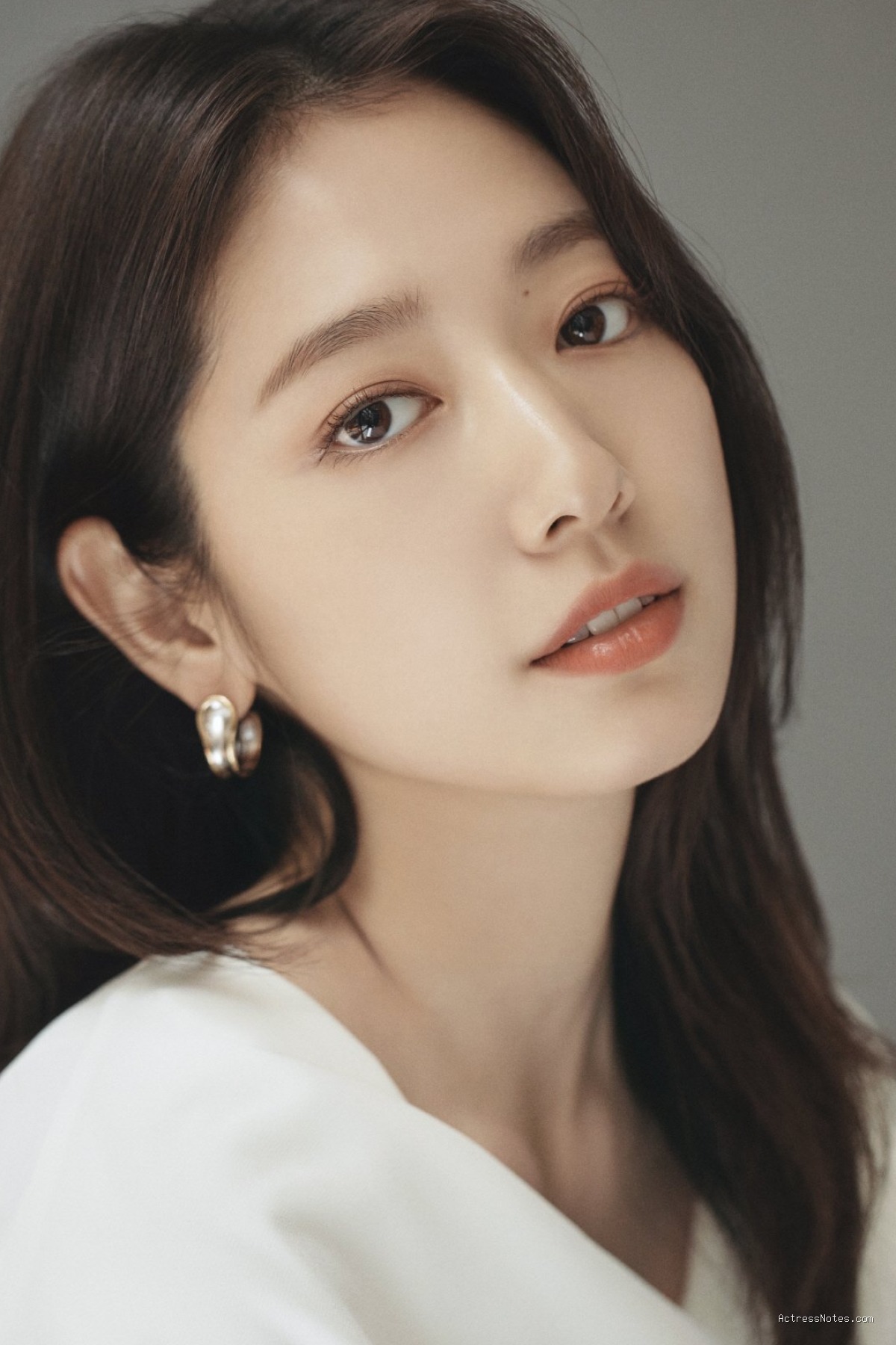 Biodata Park Shin Hye: Agama, Keluarga, Pacar, Fakta dan Karir