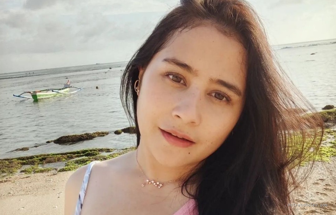 Biodata Prilly Latuconsina: Agama, Keluarga, Pacar, Fakta dan Karir