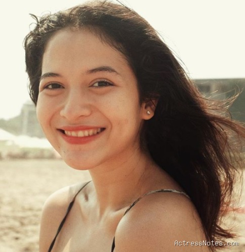 Biodata Putri Marino: Agama, Keluarga, Pacar, Fakta dan Karir