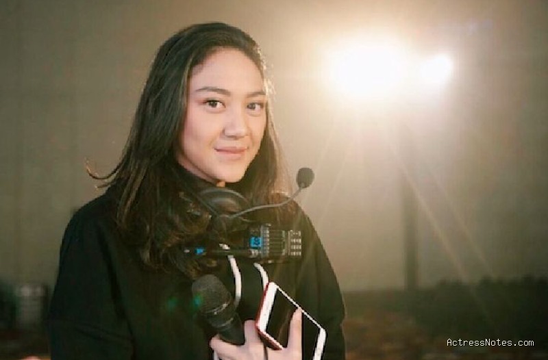 Biodata Putri Tanjung: Agama, Keluarga, Pacar, Fakta dan Karir