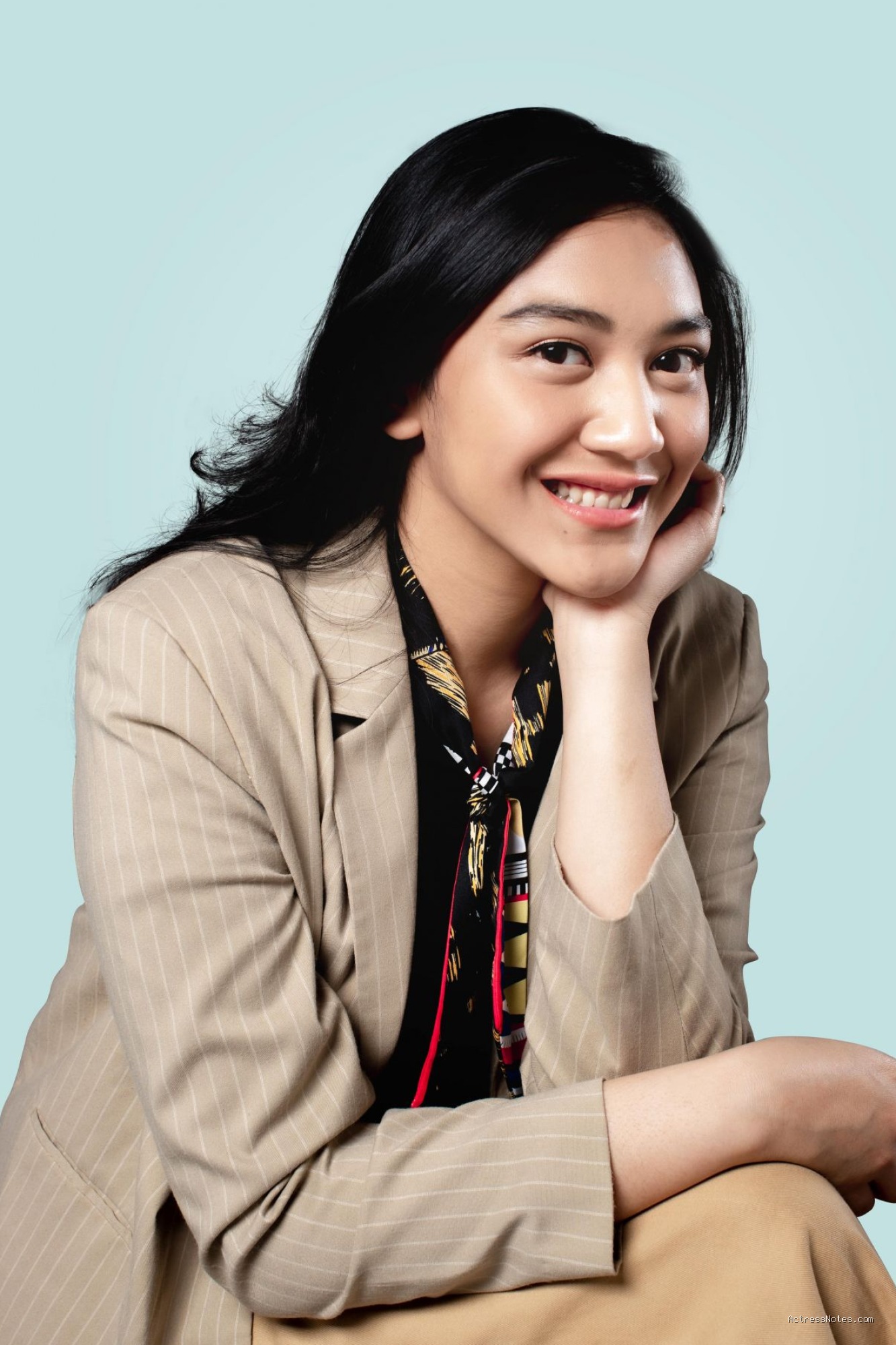 Biodata Putri Tanjung: Agama, Keluarga, Pacar, Fakta dan Karir