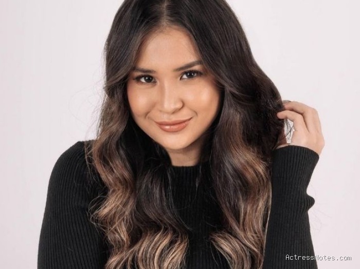 Biodata Putri Titian: Agama, Keluarga, Pacar, Fakta dan Karir